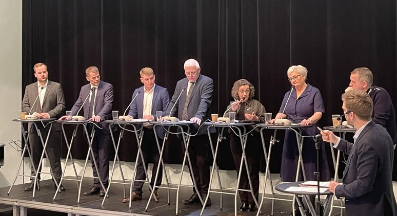 649348648 944984344681786 6341842071700592355 N